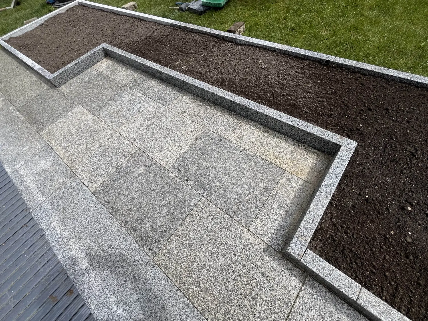 Florian Wäsler - Garten- und Landschaftsbau - Terassen & Wegebau